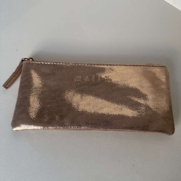 Mally Small Metallic Pink Makeup Bag - Picture 1 of 5